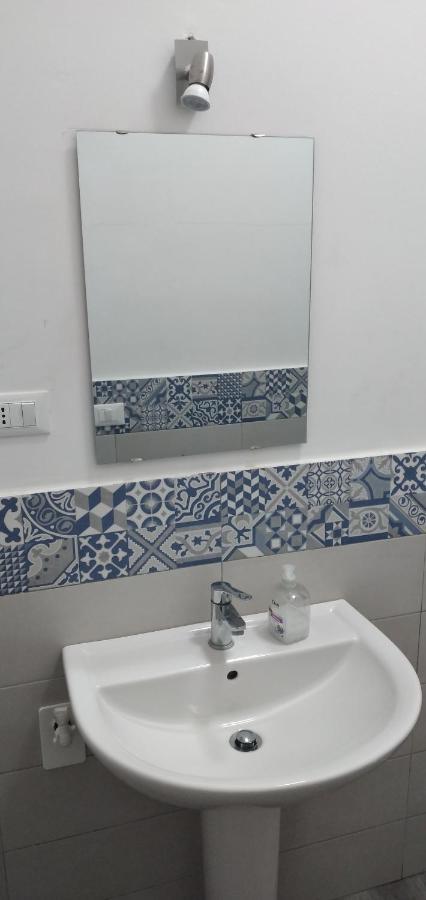 Manzoni Rooms Palermo Dış mekan fotoğraf